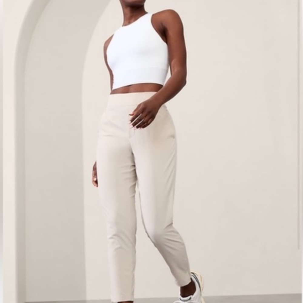 Athleta Brooklyn Mid Rise Ankle Pant in Abalone Grey Women's Size 8